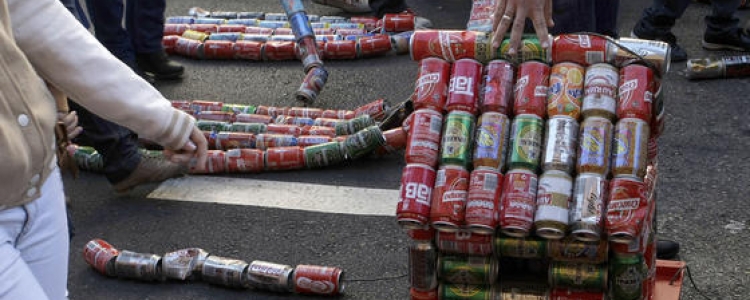 Arrastre de Latas de Algeciras